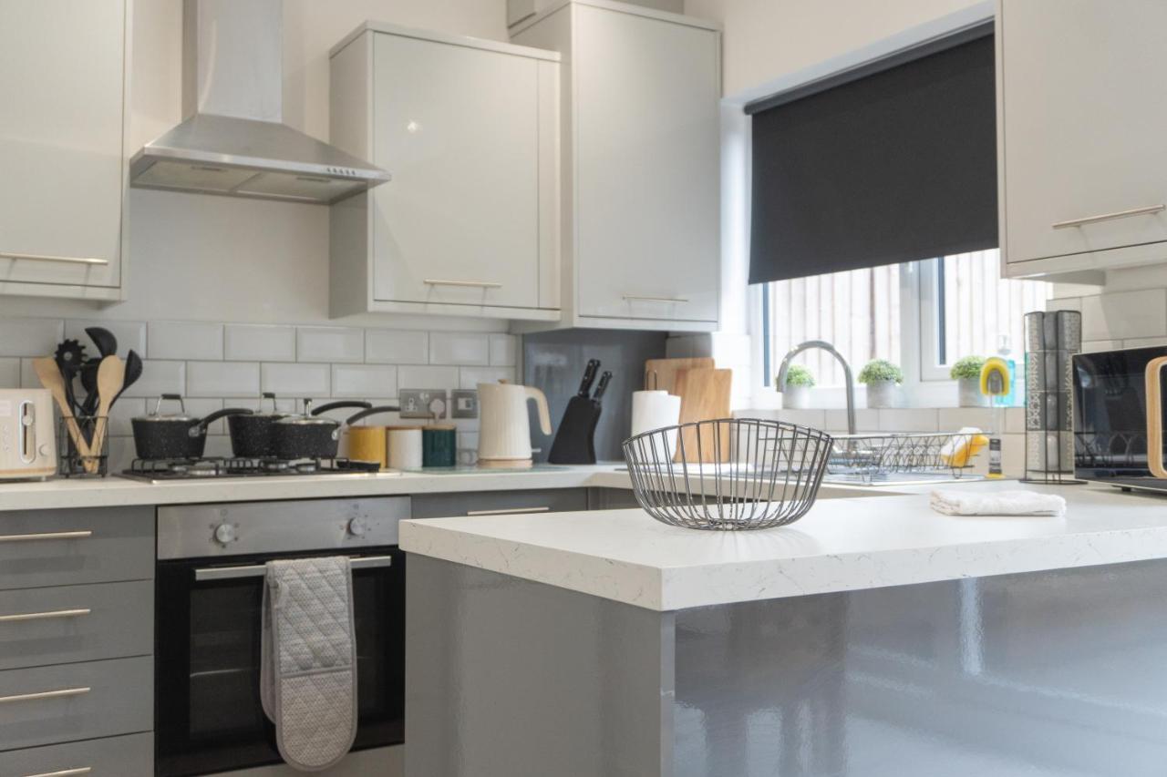 Sheldon House 3 Bed Cosy Home Nr Jlr & Nec Екстериор снимка